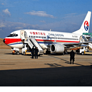 遵义茅台空运航空快运业稳步发展的原因是什么？